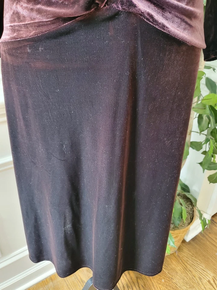 Vestido Sandra Darren para mujer negro y granate cuello en V manga larga hasta la rodilla talla 12 Foto 4 de 4