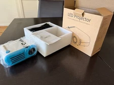 GooDee YG200 Mini Portable Projector - Blue