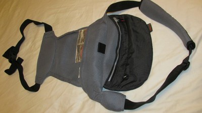 combi urban baby carrier