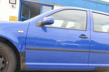 VW Golf 4 Bora Tür vorne links Fahrertür 4/5-Türer & Kombi blau LW5Z -ohneAnba