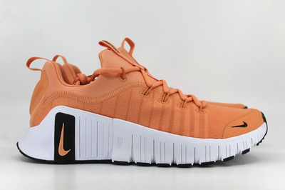 Nike Free Metcon 6 Training Gym Schuhe UK 8 Apricot Achat Schwarz Weiß FJ7127-800
