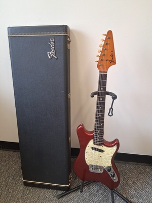 Fender Arrow With Hardcase