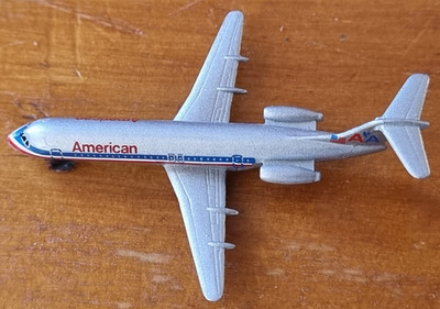 AMERICAN Airlines .  Fokker  F-100. Schabak # 940/29. Scale 1:600.No Box