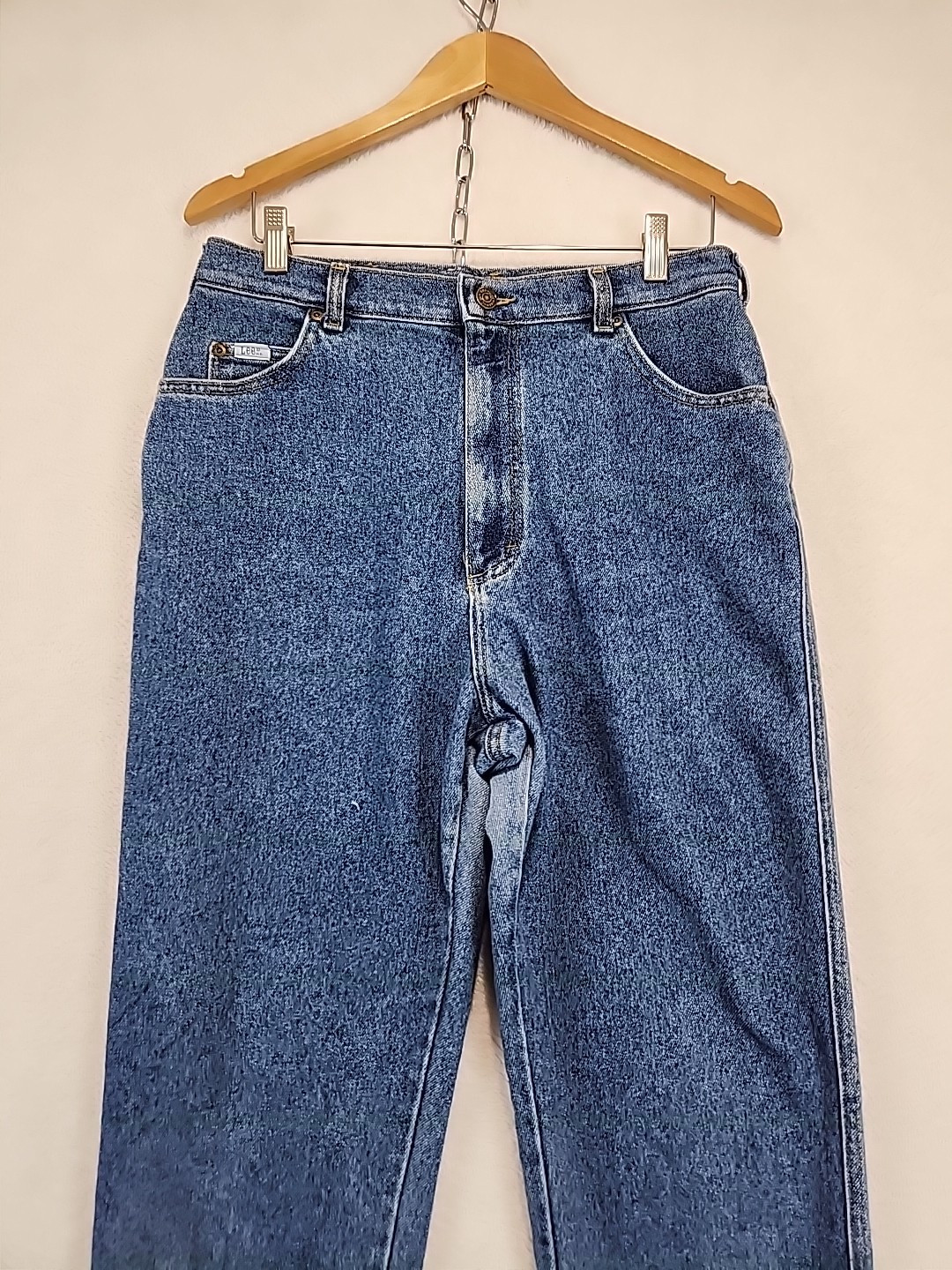 Vintage Lee Mom Jeans High Rise 16 MED Relaxed Fit Tapered Leg Retro Made in USA