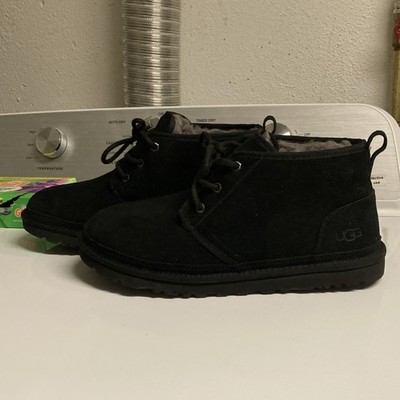 UGG Black Suede Lace-Up Lined Chukka Ankle Boots for Men