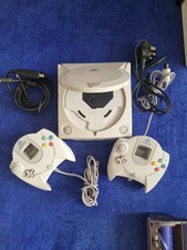 Sega Dreamcast console, Two Controllers & all leads ( Disc Tray Don