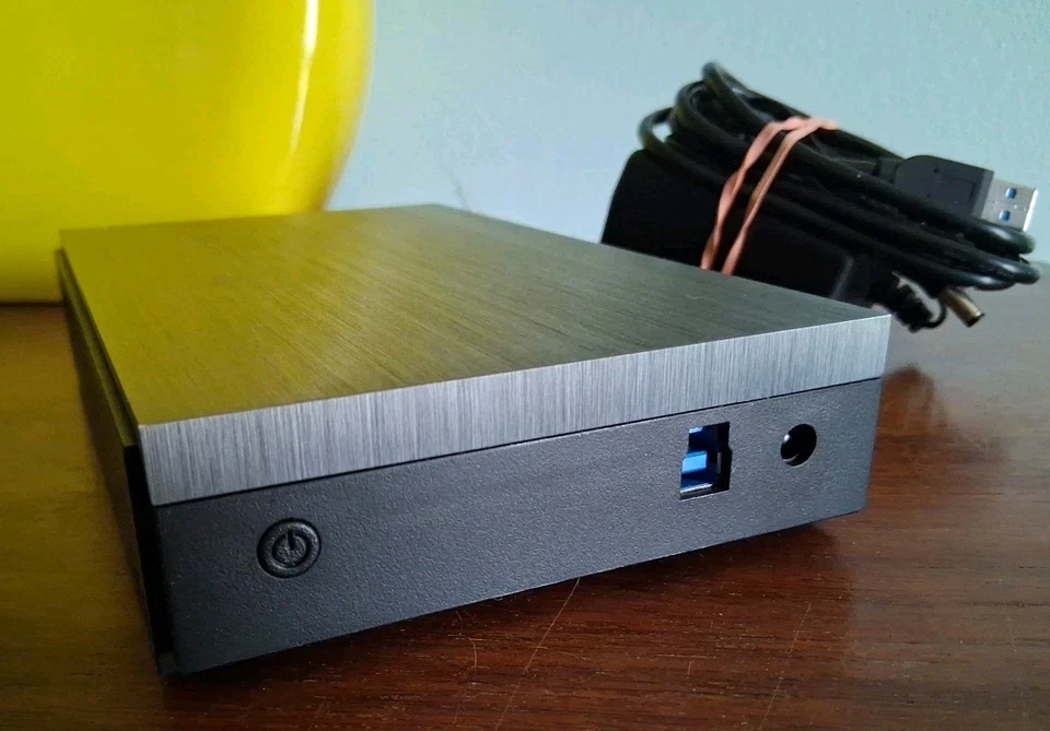 LaCie Porsche Design AR35U3 2tb USB  Portable Desktop External Hard Drive - Gray - Image 3 of 4