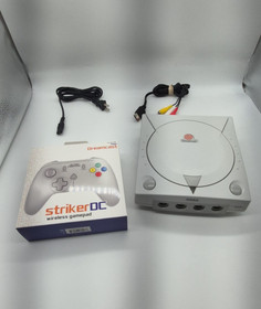 Sega Dreamcast Console w/ New Clock Battery & Striker DC Wireless Controller