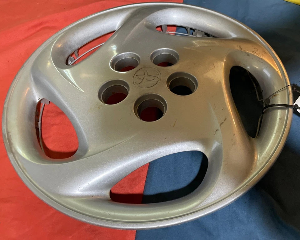 1996 1997 1998 Toyota Celica 14" OEM Wheel Cover Hubcap 42602-20110 Cover Cap OE - Image 4 of 4