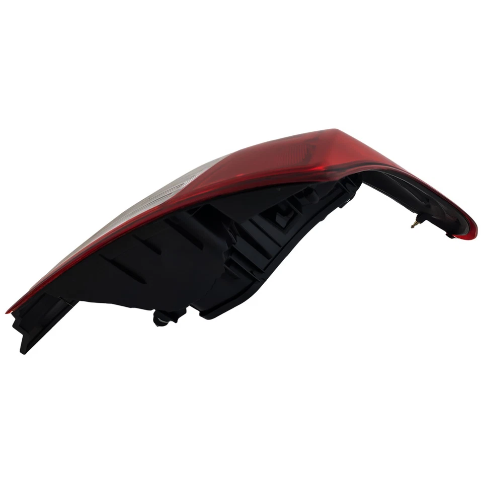 Luz trasera para Nissan Versa 2012-2019 sedán luz de freno lado del pasajero derecha Foto 4 de 4