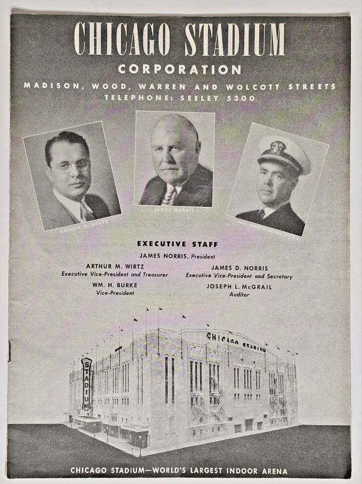 1945-46 Chicago Blackhawks Program vs Toronto Maple Leafs 01/01/1946 New Years - Image 2 of 4