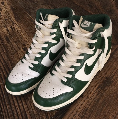 gorge green dunks