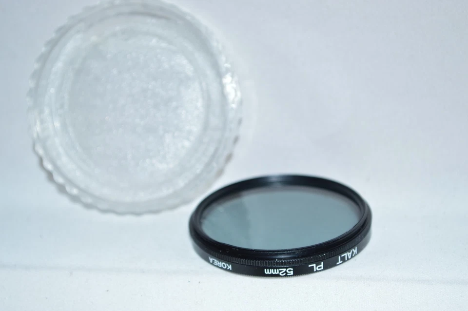 Kalt 52 mm Polarizer Filter (Thin) with Case Made in Korea (U-92) - Image 3 of 4