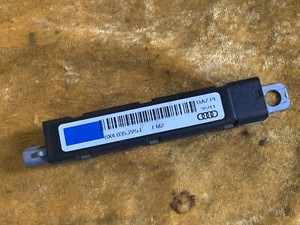 AUDI A1 / 8X Verstärker Antennenverstärker 8X4035225E
