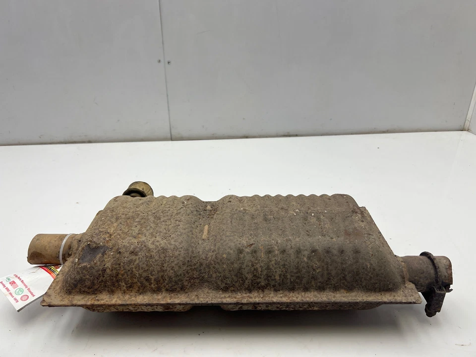 2005 - 2011 Ford Crown Victoria Exhaust Muffler RH Passenger Side OEM 6W7Z5230BB - Image 4 of 4