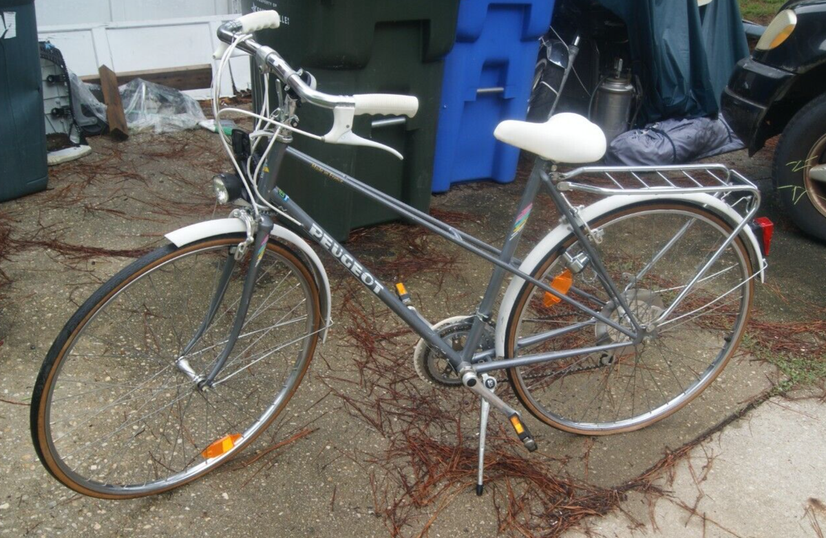 PEUGEOT BRETAGNE VINTAGE BICYCLE MADE IN FRANCE