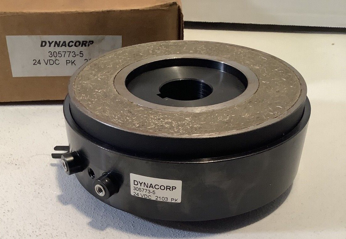DYNACORP 305773-5 CLUTCH BRAKE COUPLING 1- 1/8" BORE 24VDC **NEW**