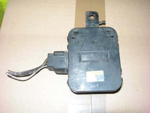 Lexus V8 LS 430 Steuergerät Regler Kühlerlüfter Lüfter Elektrolüfter 88898-50020