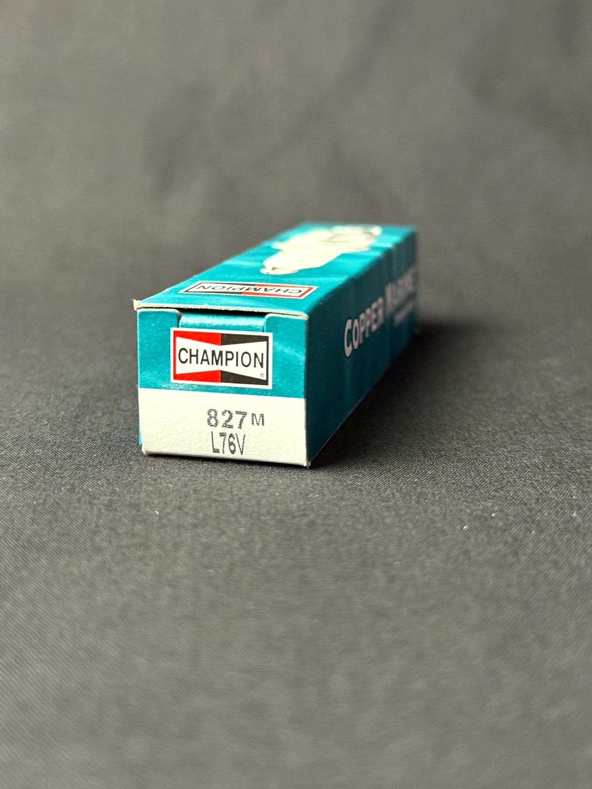 Champion L76V Spark Plug Brand New OEM