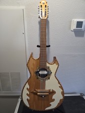 Guerrero Bajo Quinto W/case