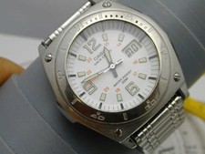 Casio wave ceptor with original stainless steel band working as pictured