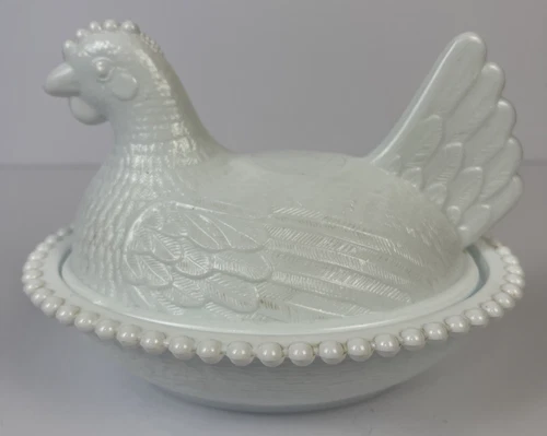 Vintage Indiana White Milk Glass Chicken Hen On Nest Covered Bowl Candy Dish 7”