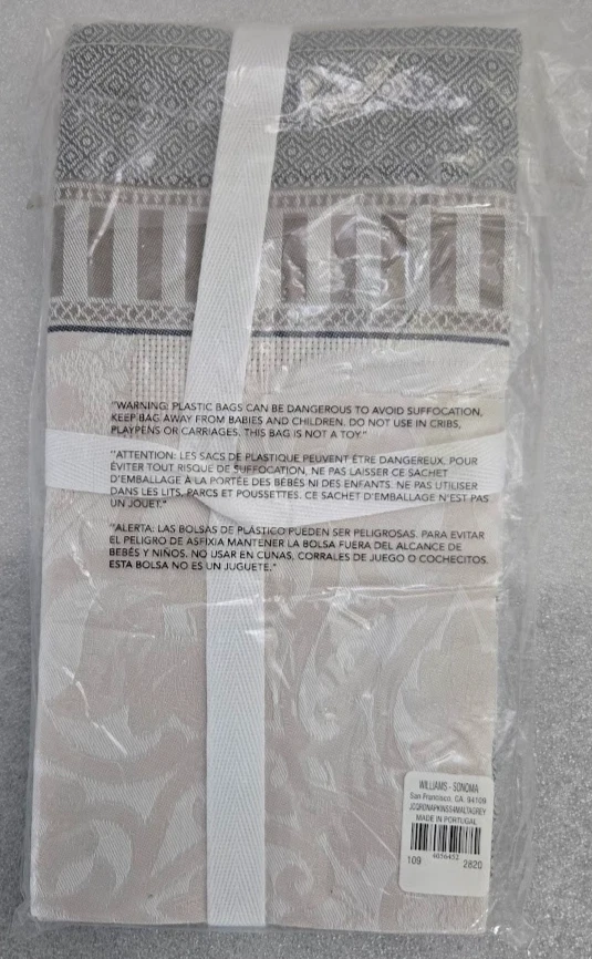 Conjunto de 4 guardanapos jacquard Williams Sonoma Malta 20 x 20 cinza - Imagem 2 de 2