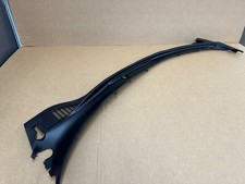 2005-2013 Chevrolet Corvette C6 Windshield Wiper Cowl Panel 25778761