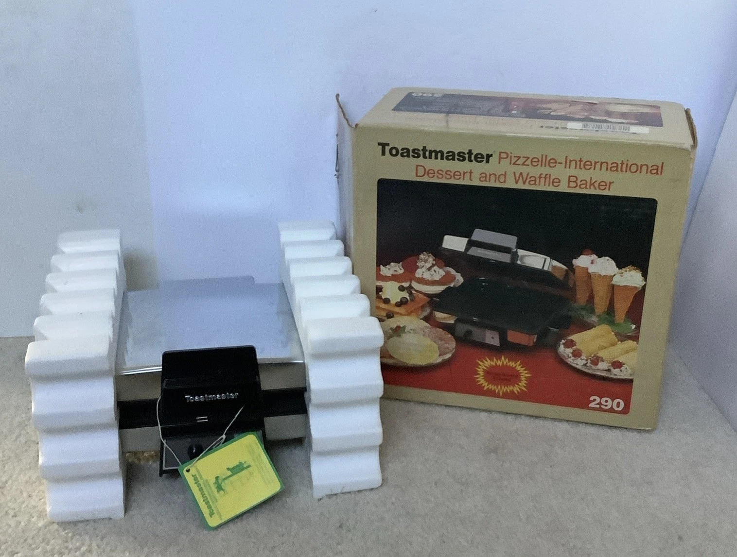 Toastmaster Pizzelle-International Dessert & Waffle Baker Maker Chrome 290 IOB