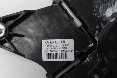 2016-2024 CHEVROLET MALIBU FRONT LEFT SIDE DOOR WINDOW REGULATOR W/ MOTOR OEM - Picture 7 of 8