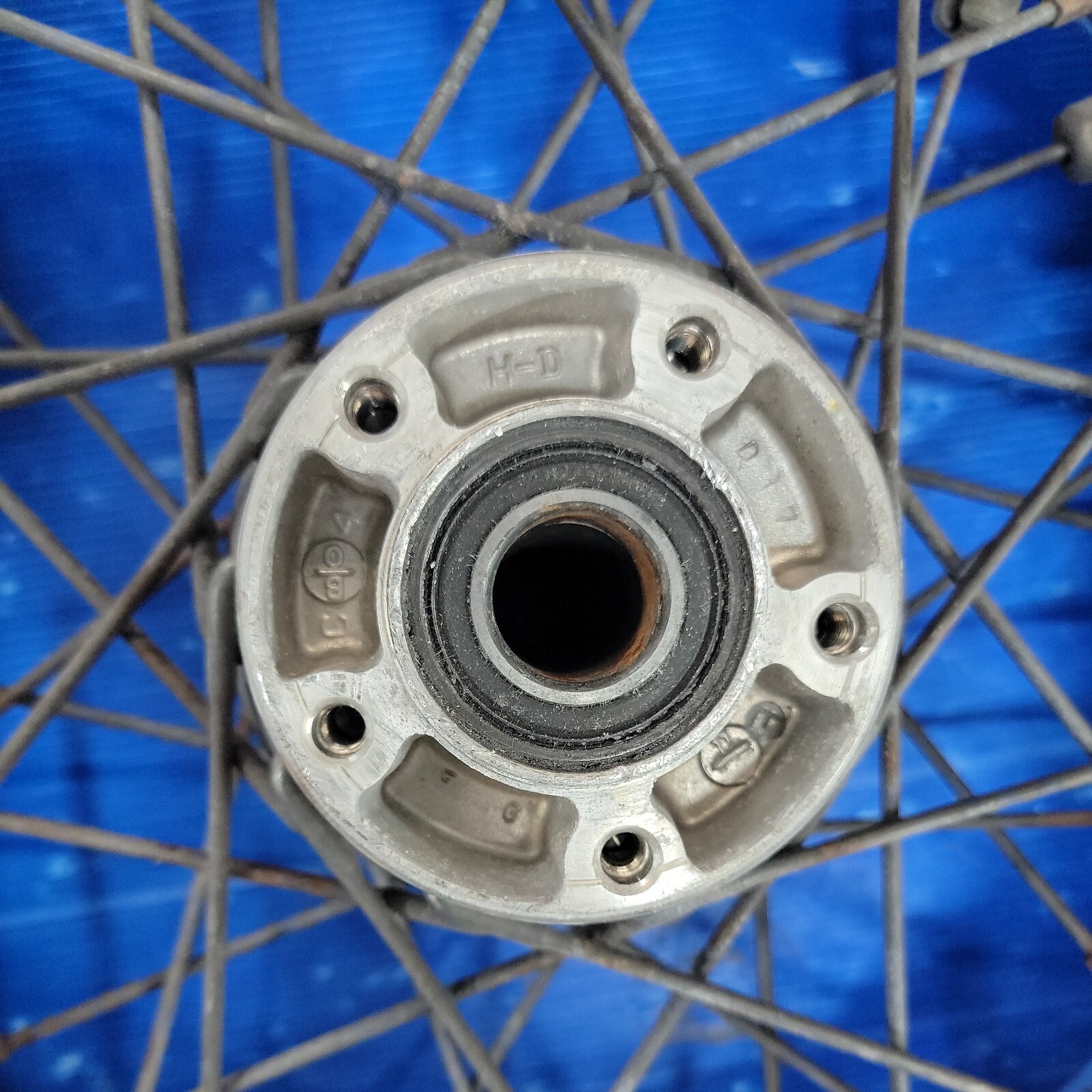 Harley 19 X 2.15 Front Wheel 9 Spoke Mag Alloy Rim Tire XL 