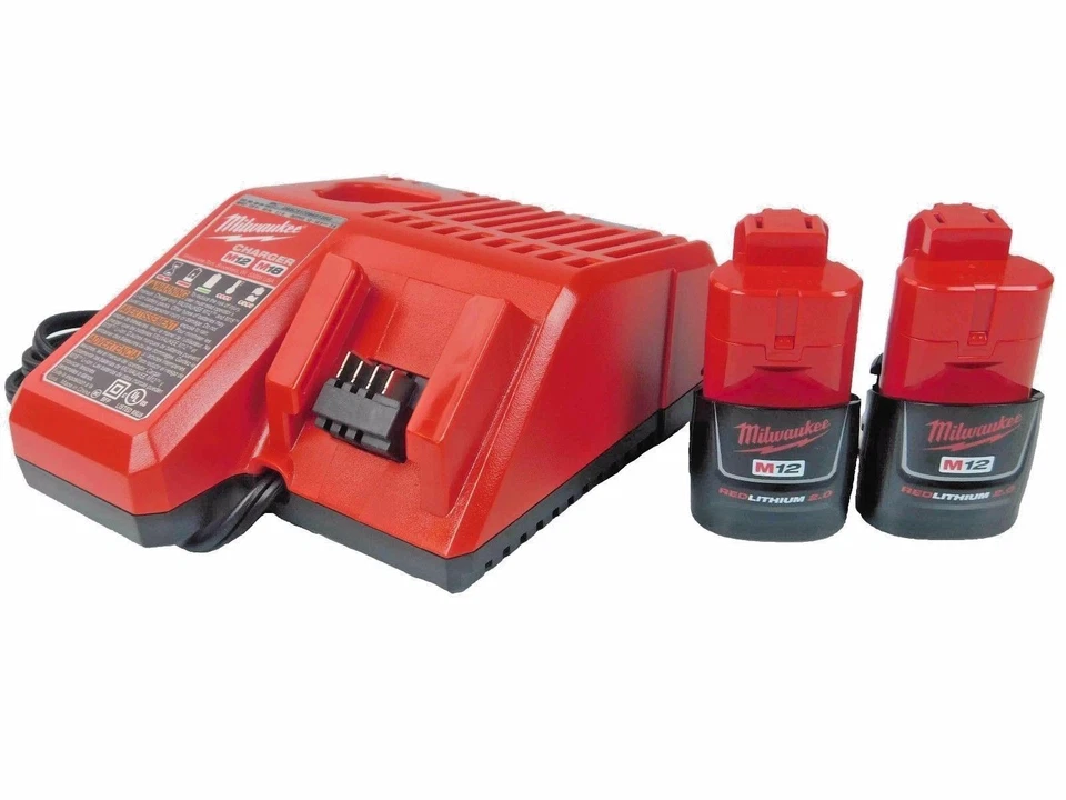 Milwaukee 48-11-2401 2 pack of 12v batteries with a 18/12V charger 48-59-1812 - Image 4 of 4