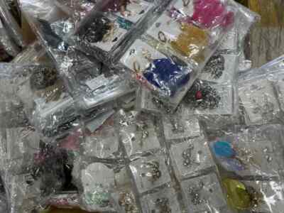 Lot Of 200 Pieces Of High Quality Fashion Jewelry - Original Retail Values To $9
