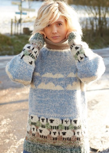 Ladies Hand Knitted Wool Mohair Blend 