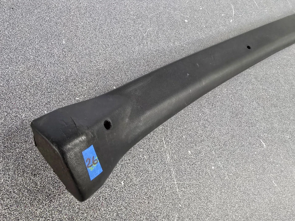 USED ORIGINAL GENUINE PORSCHE 914 TARGA TOP FRONT PAD 1973-76 NLA #26 — 第 2/4 张图片