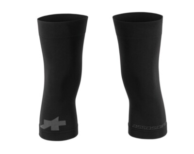 Assos Spring Fall Knee Warmers Black Series | II