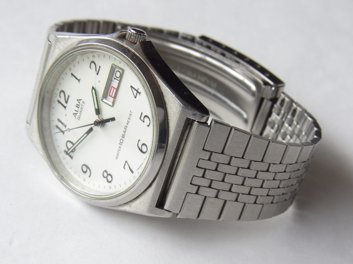 時計 SEIKO ALBA V743-8A10 QUARTZ ARABIC SEIKO ALBA V743-8A10 DAY DATE ARABIC NUMERALS 10 BAR WATER