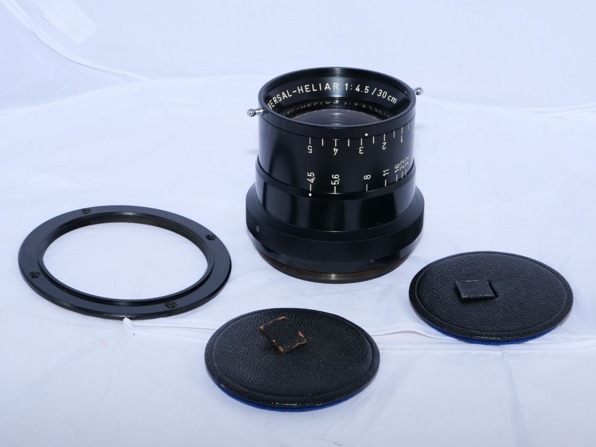 Voigtlander Universal Heliar 30cm f4.5 lens. Vintage Soft Focus