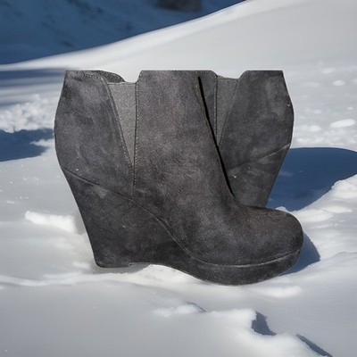 Xappeal,Ankle Boots Womens 7 Black Faux Suede Booties *