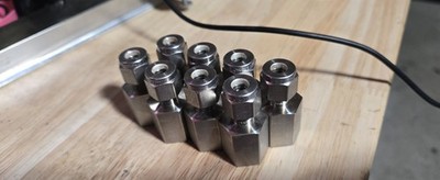 Lot Of 8 Swagelok Fittings, 316 Stainless, 1/4'' Tube To 1/4'' Female NPT