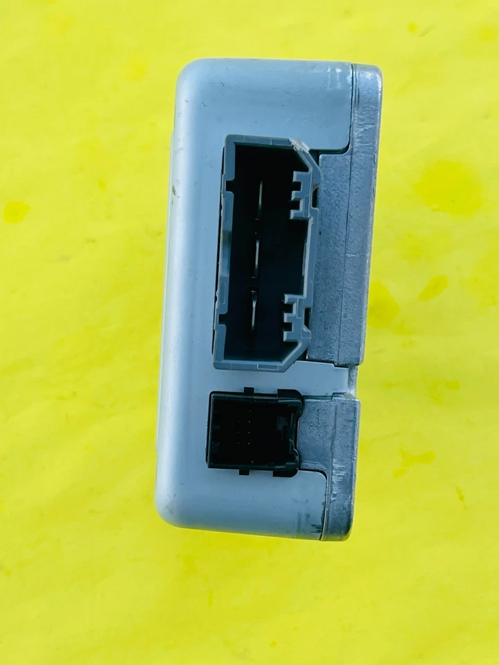 Módulo de control de dirección asistida KIA SPORTAGE 2011-2013 OEM 56345-2S511 Foto 4 de 4