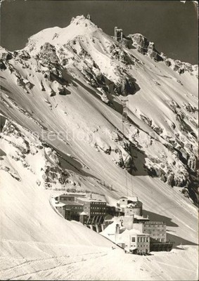 GARMISCH-PARTENKIRCHEN Bavaria Bayer Zugspitzbahn Hotel Schneefernerhaus with summit