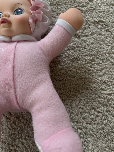 1990 Playskool PINK Sleeper My Very Soft Baby Girl Squeaker Lovey Doll 5232 - Picture 2 of 17