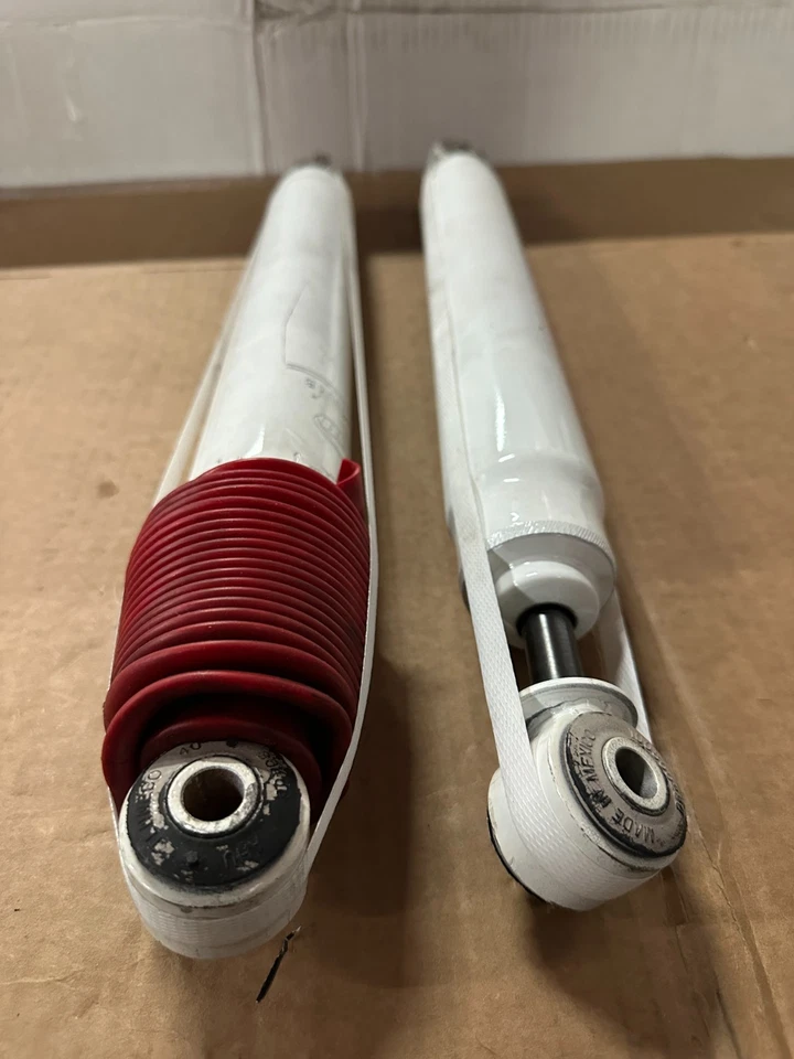 Par de amortiguadores traseros Rancho RS5000X para camioneta Ford F100 F150 Lincoln MarkLT Foto 3 de 3