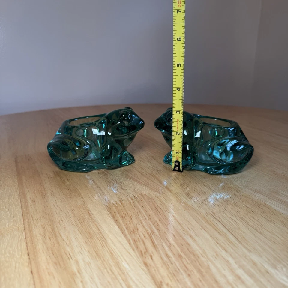 2 Candelabros Votivos Vintage Vidrio Rana Verde Vidrio Indiana 5" Largo Pisapapeles Foto 3 de 4
