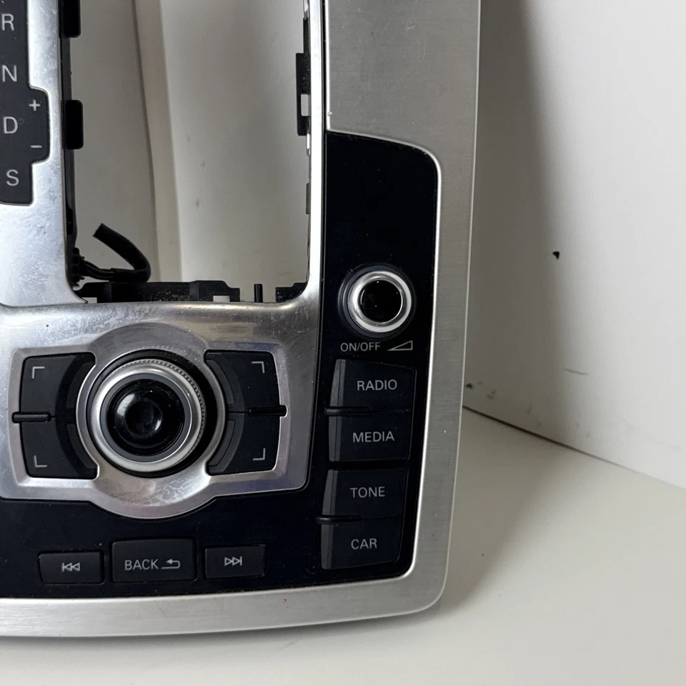 2013 AUDI Q7 MULTIMEDIA INTERFACE CONTROL SWITCH PANEL 4L0905217B OEM - Image 3 of 4