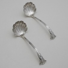 17th CENTURY Design Mappin & Webb Silver Service Cutlery Pair of Sauce Ladles