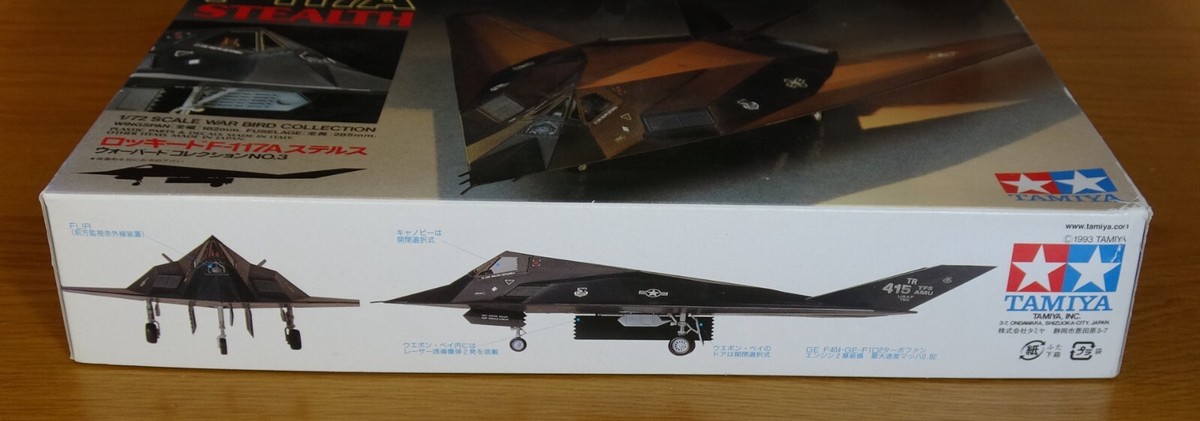 LOCKHEED F-117A STEALTH 1/72 Scale Plastic Model Kit By