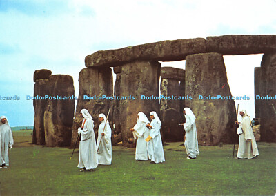 D082551 Wiltshire. Druiden bei Stonehenge. John Hinde. J. Arthur Dixon. B. G. Stat