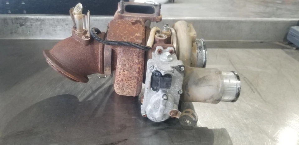 12 DODGE RAM 3500 6.7L TURBO ASSEMBLY 5326057 — 第 3/4 张图片